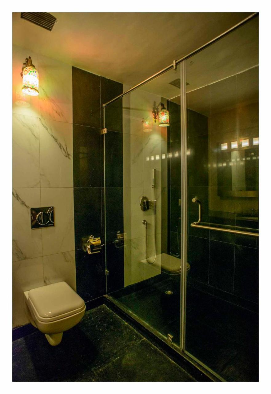 Hotel 233 Park Street Kalkuta Zewnętrze zdjęcie